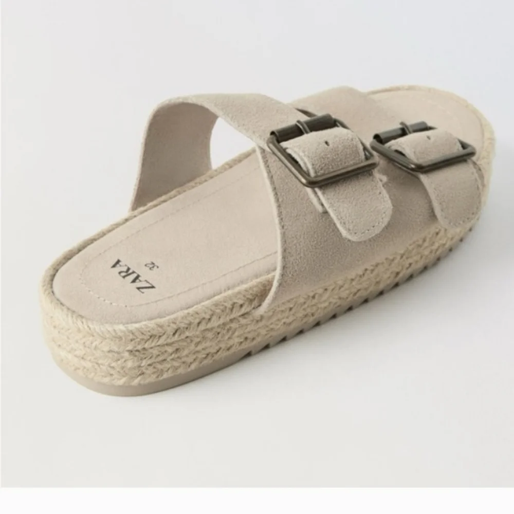 Zara Kids Tan Buckle Sandals  Sz-13.5